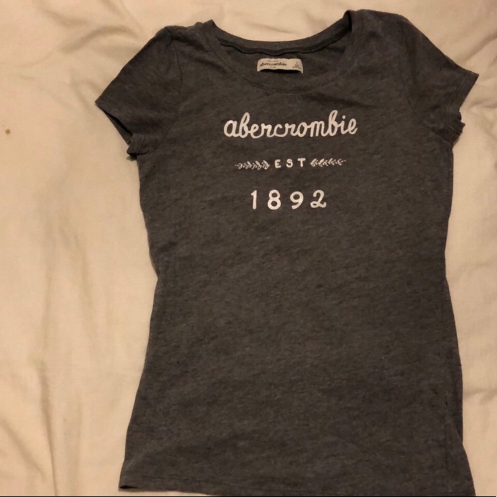 Abercrombie t-shirt